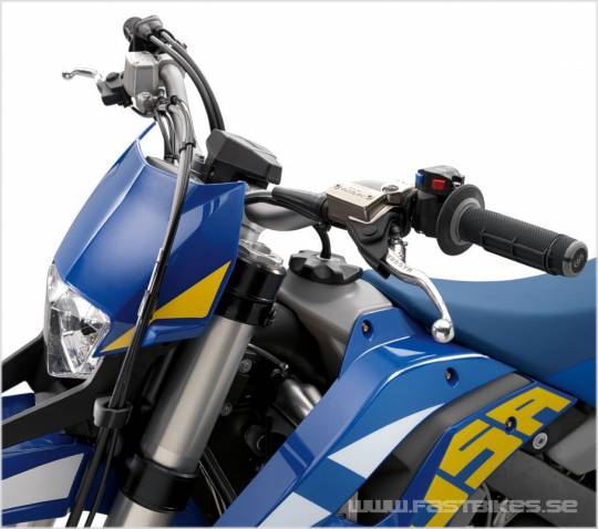 fb_44458_FE_headlight_handlebar