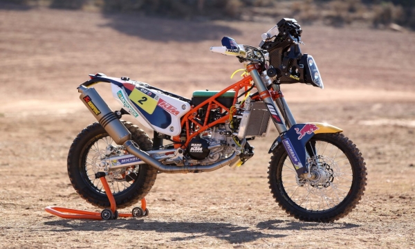 81109 COMA_KTM_450_RALLY_KTM_Rally_Dakar_2014_0832_1024