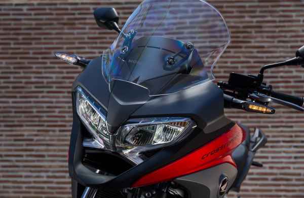 honda-vfr800x-crossrunner-2015-13