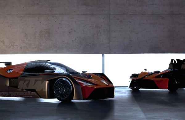 the new_ktm_x-bow_gtr_20150209_1225839200