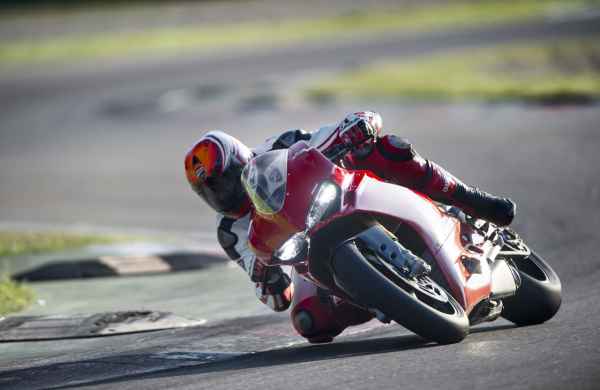 1299-ducati-panigale-11