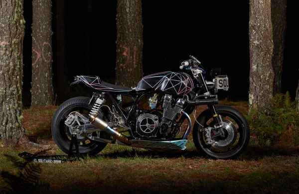 2015 YAM_XJR1300BBW_EU_CUSTOM_STAT_005