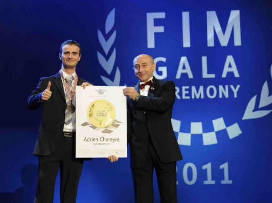 0155 2011_FIM_CEREMONY