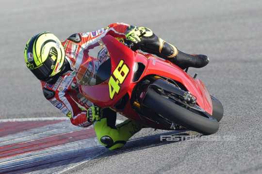 fb_valentino-rossi-ducati-1198sp-misano-test-5