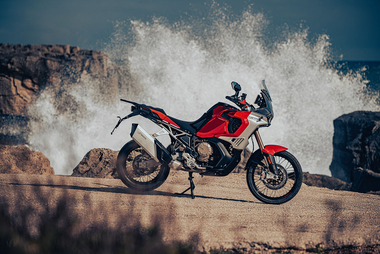 2024 ENDURO VELOCE 13